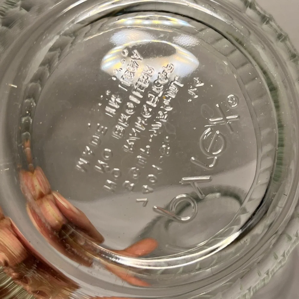 Pyrex 7401-S Clear Sculptured Glass Bowl – 3 Cup Ribbed Mixing Bowl